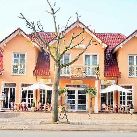 K-Lounge Pension Cafe Bistro Heppenheim  Exterior foto